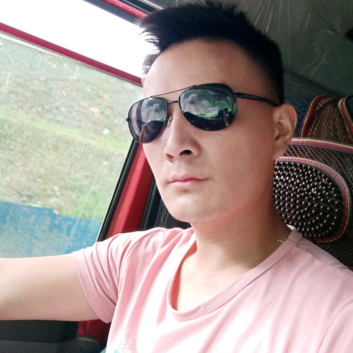 云南卡车小杨～