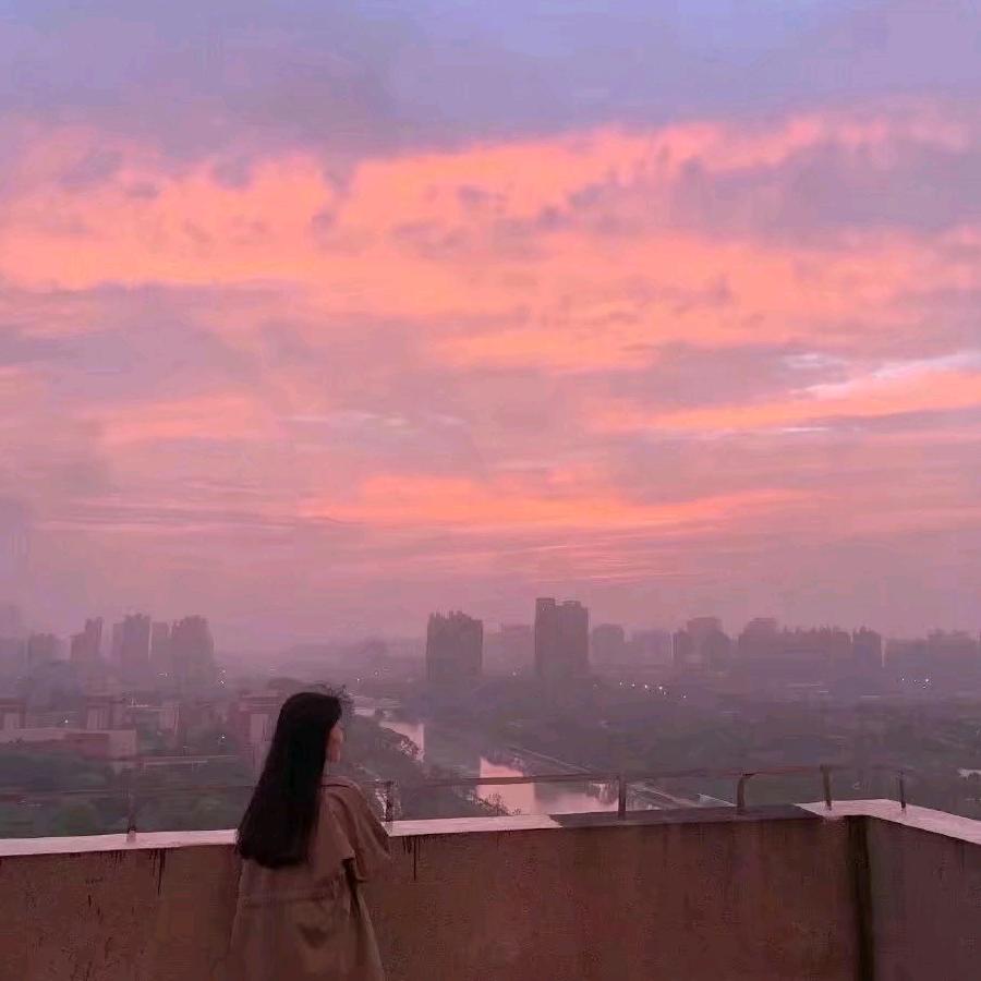 星光灿烂😊