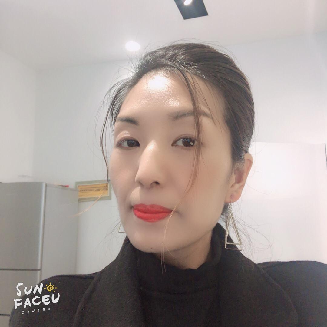 华姐—方太高端集成烹饪中心