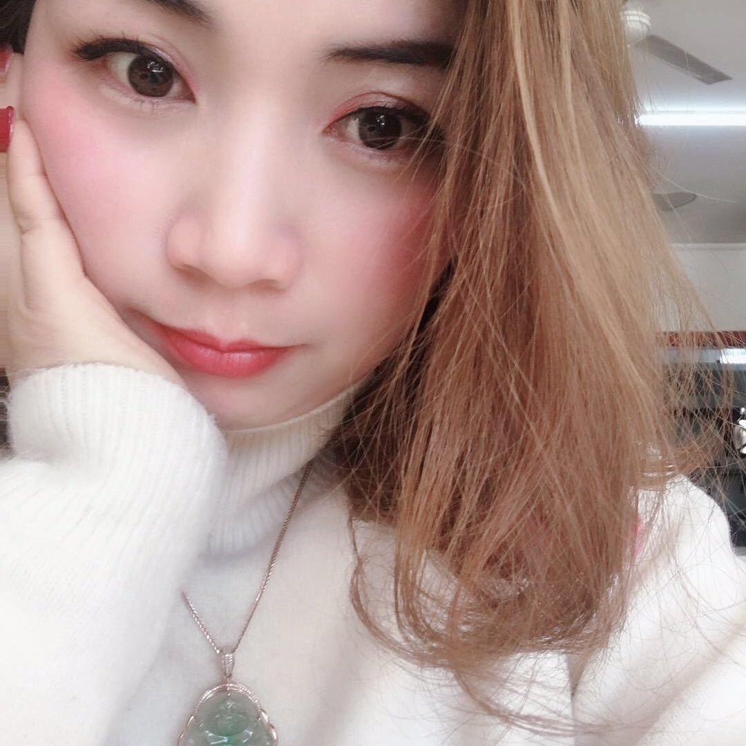 卖钢材的陈姐姐百變型女
