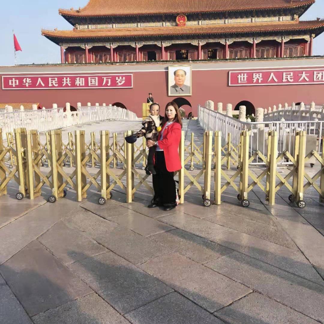 刘丽