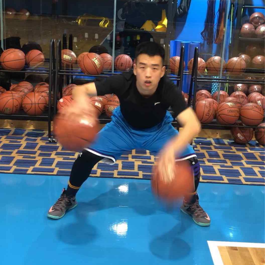 小谷的梦想🏀