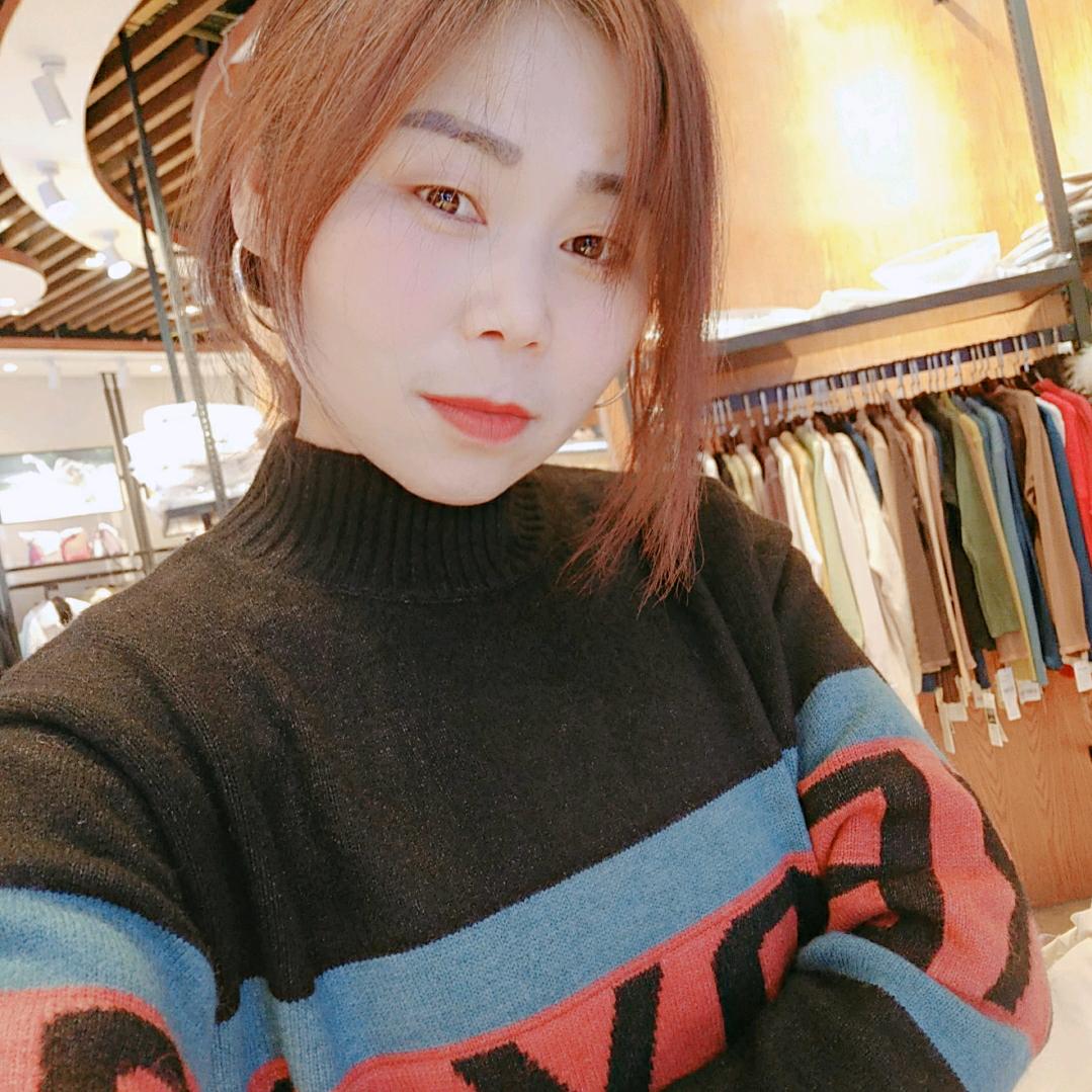 超级红服饰