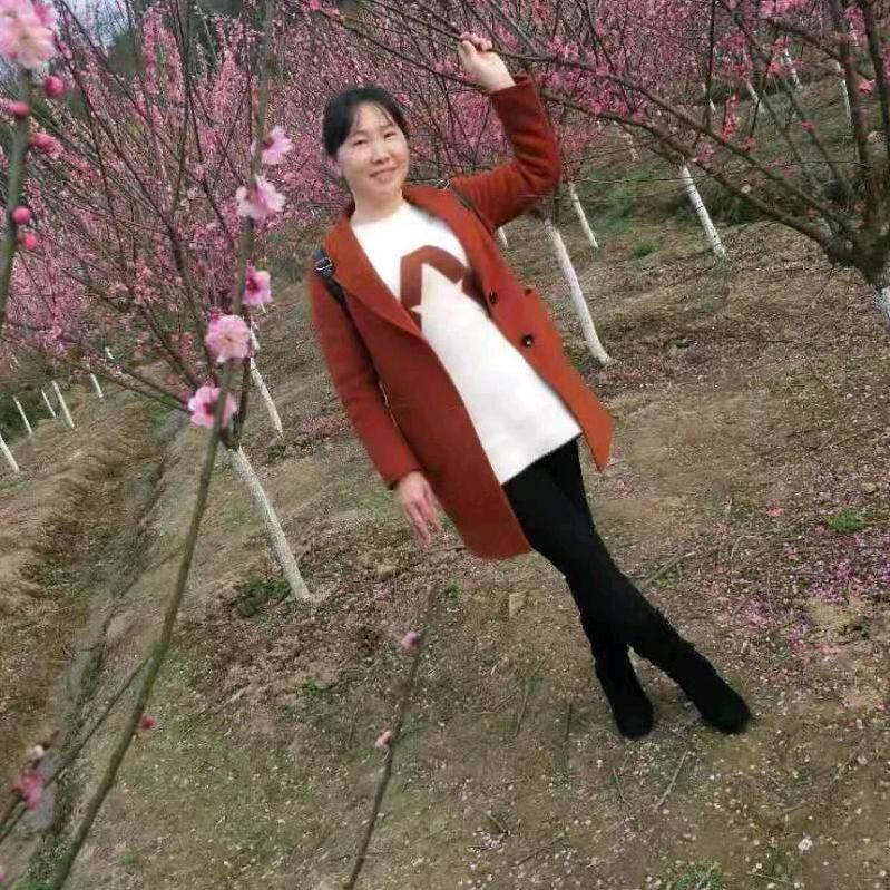 刘芳