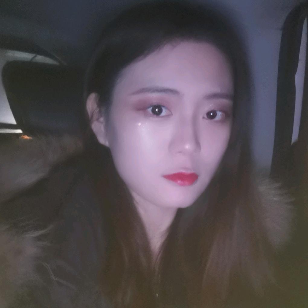 刘瘦瘦瘦瘦