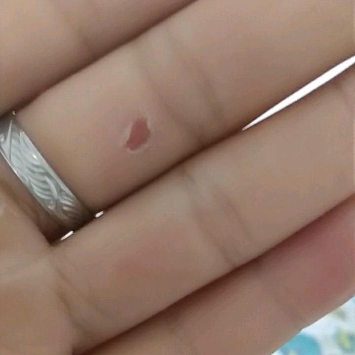 敬业模具有限公司：汽车大灯：设计研发：承