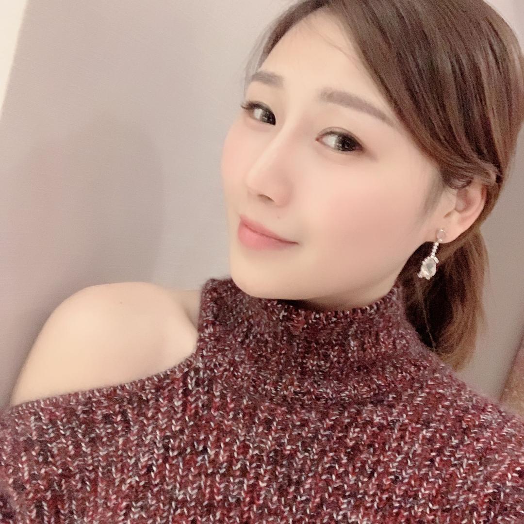 野生珠宝设计师李晶