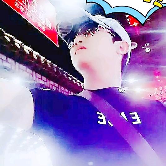 ٩๑۶浓烟💕꒰˶ฅ́半꒰ᐡ酒꒰ᐡ🌹