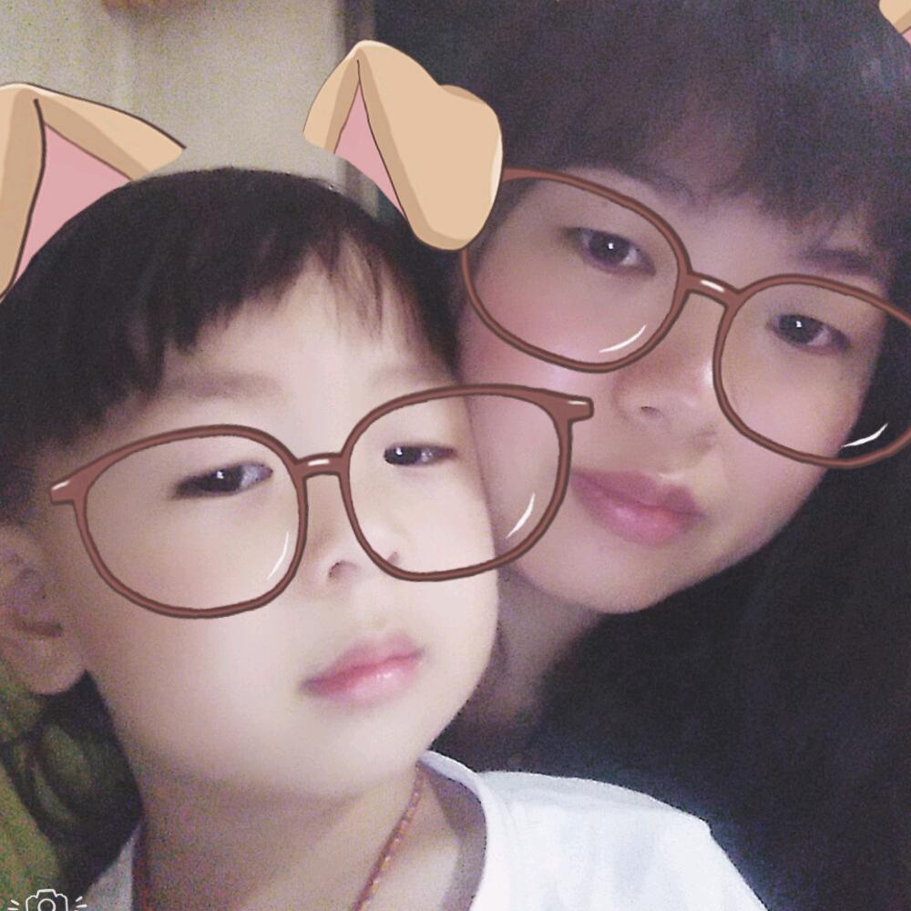 宝宝熊母婴童装店