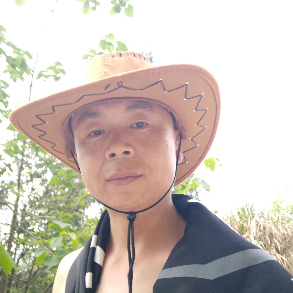 🍂光头🍂飞哥🍂