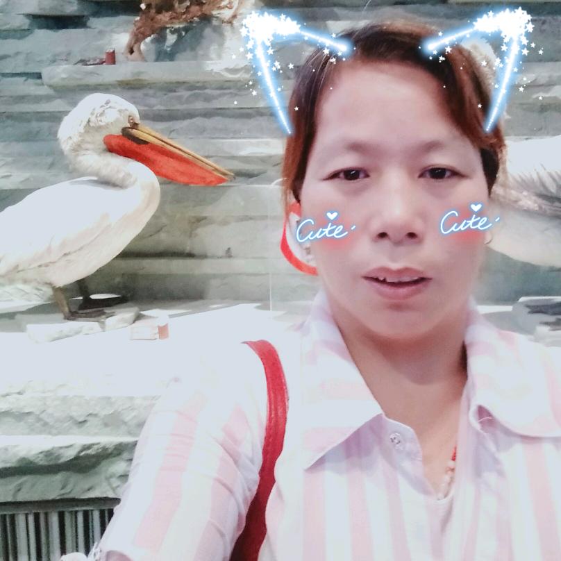 为生活而奔，回收旧衣服