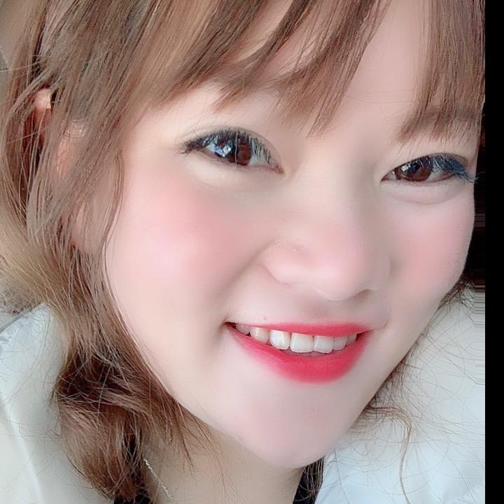 爱笑的姑娘