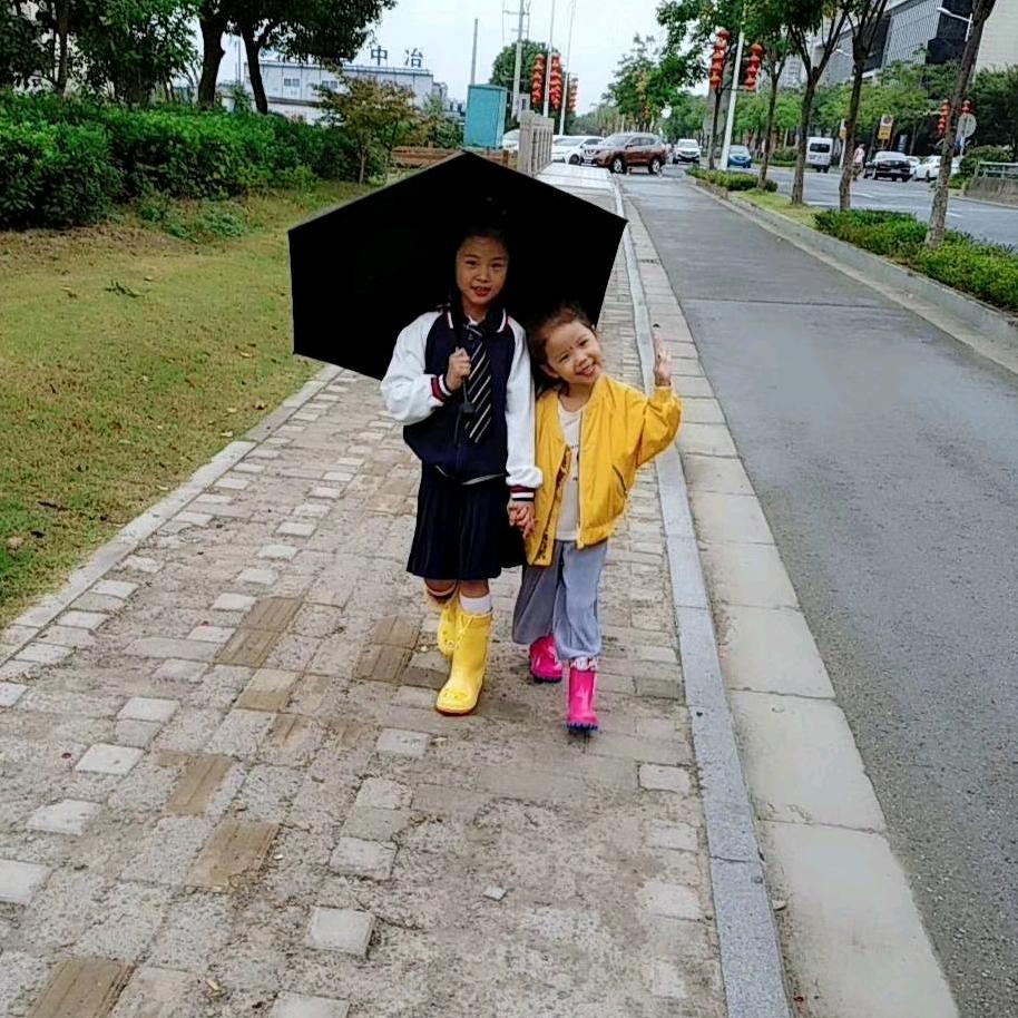 思萱朵