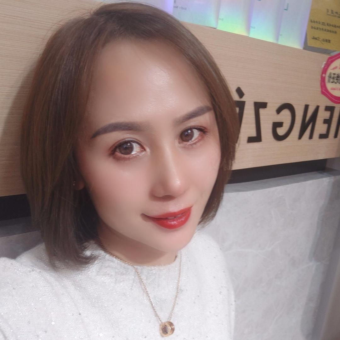 天津市津南区晓薇搭配爱舍服饰店