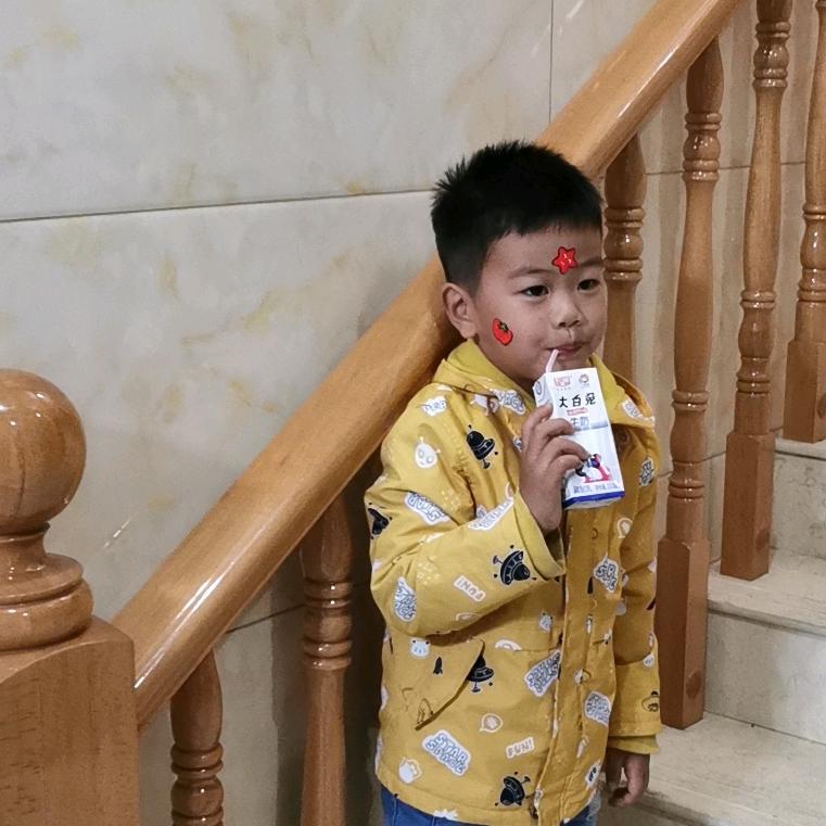 蔬菜批发，刘琳