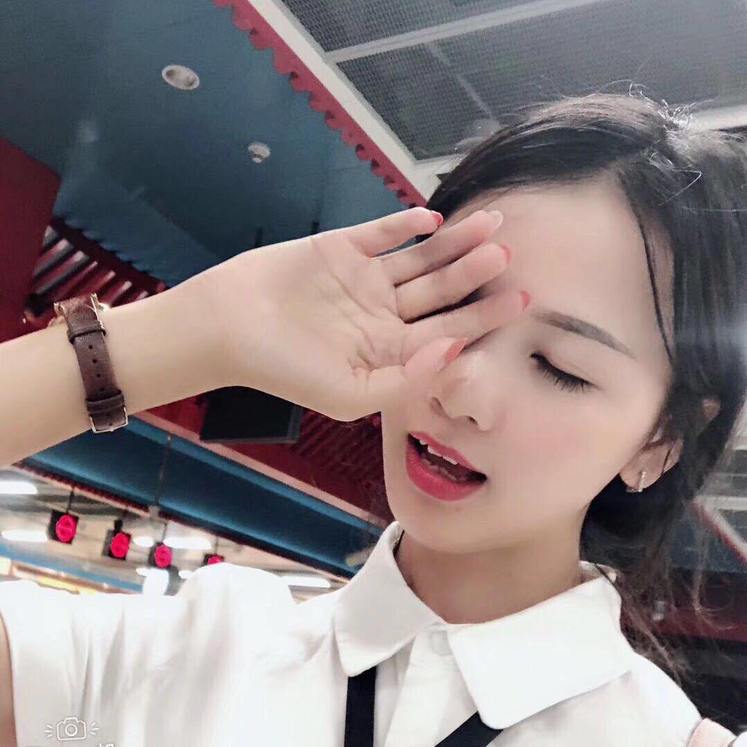*眉山做财税的小月