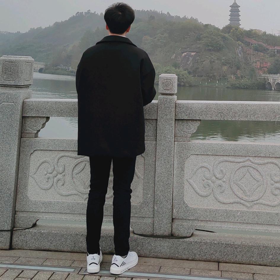 @江小白