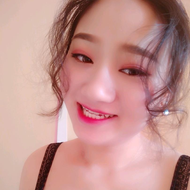 柠檬不甜但很酸