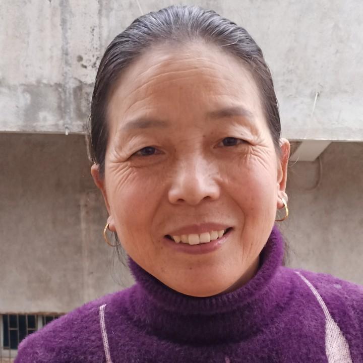 姜梅芳