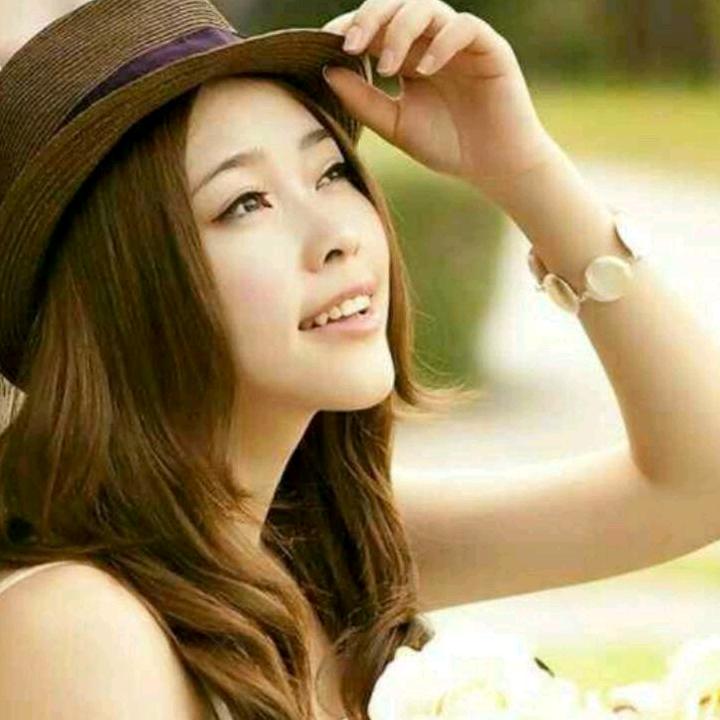 红颜为谁美