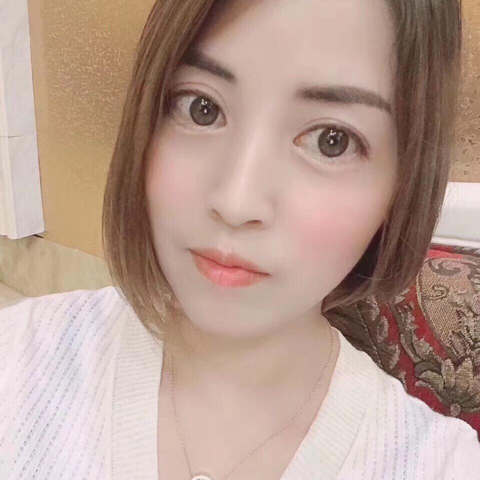 小渔村海鲜餐T萍儿