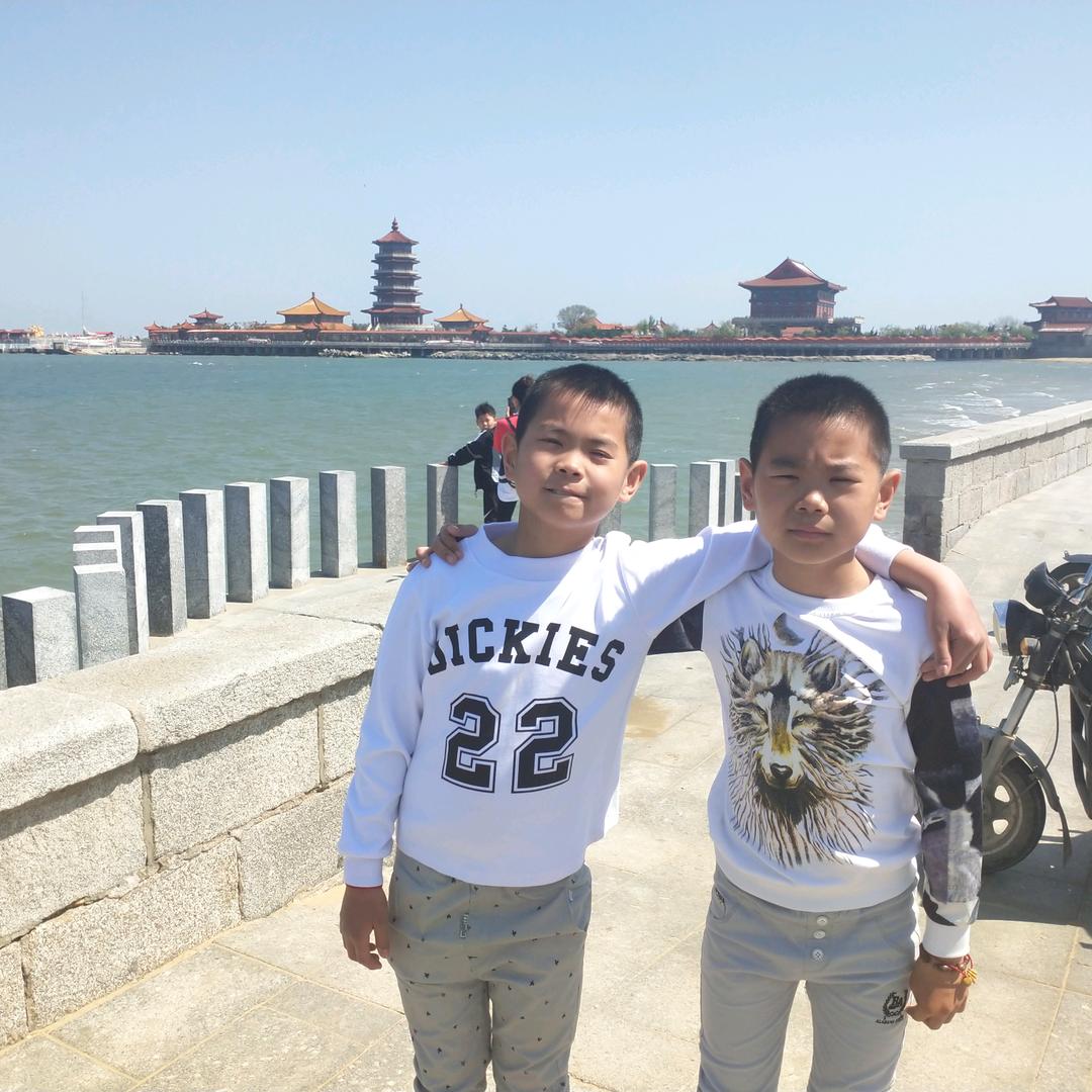 蓬莱套凯迪拉克老板