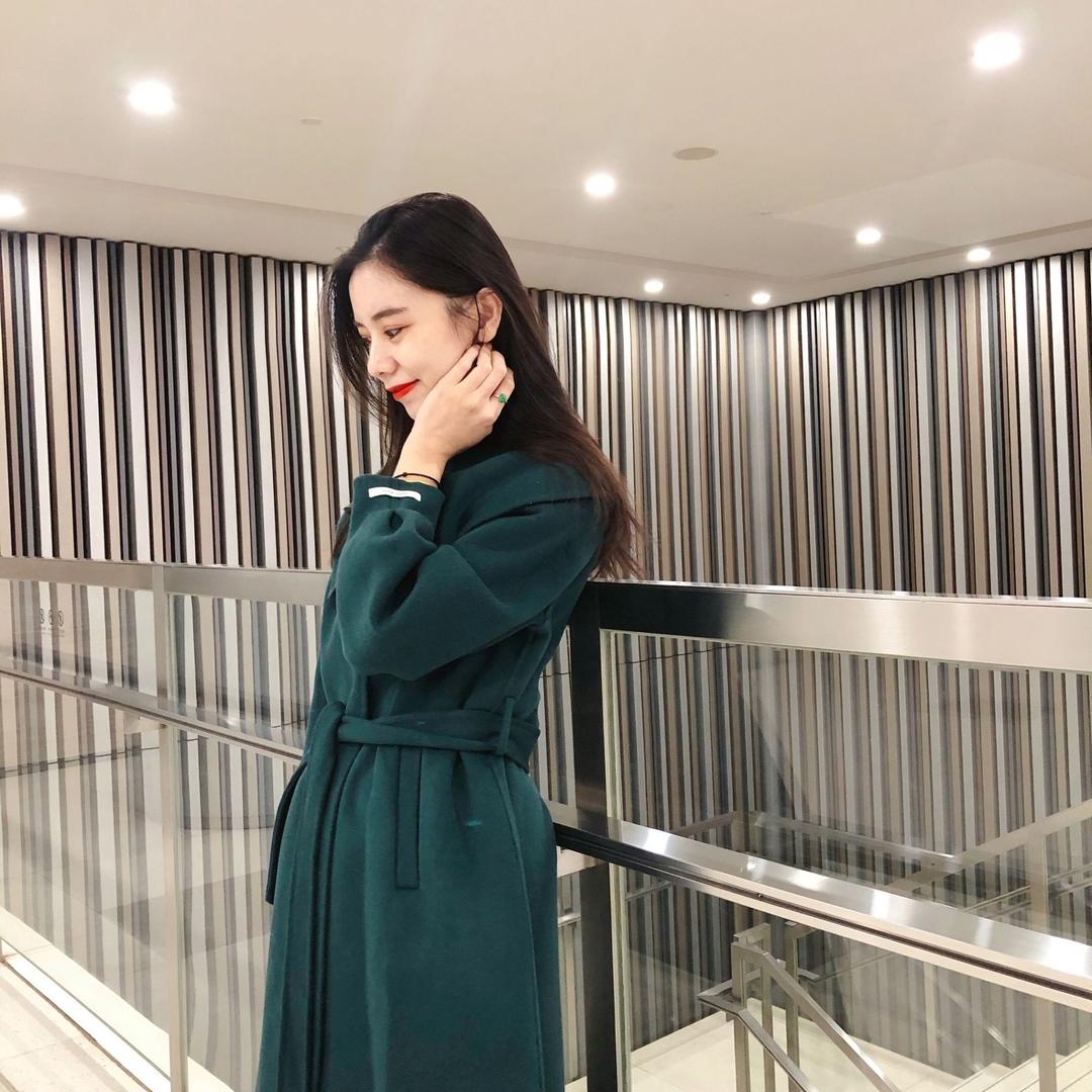 桃子服装店(每天早晨7点,新款直播见)