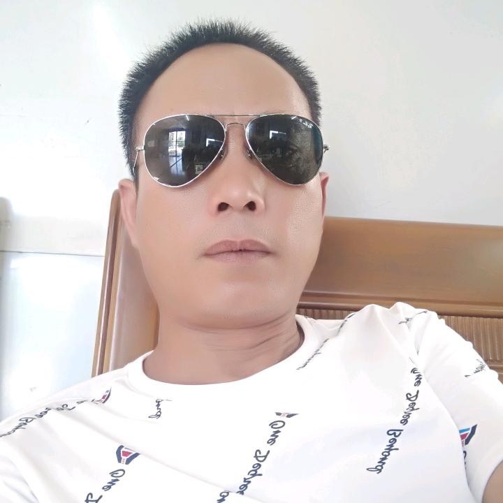 宏烽曹教练