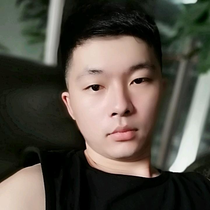李鑫