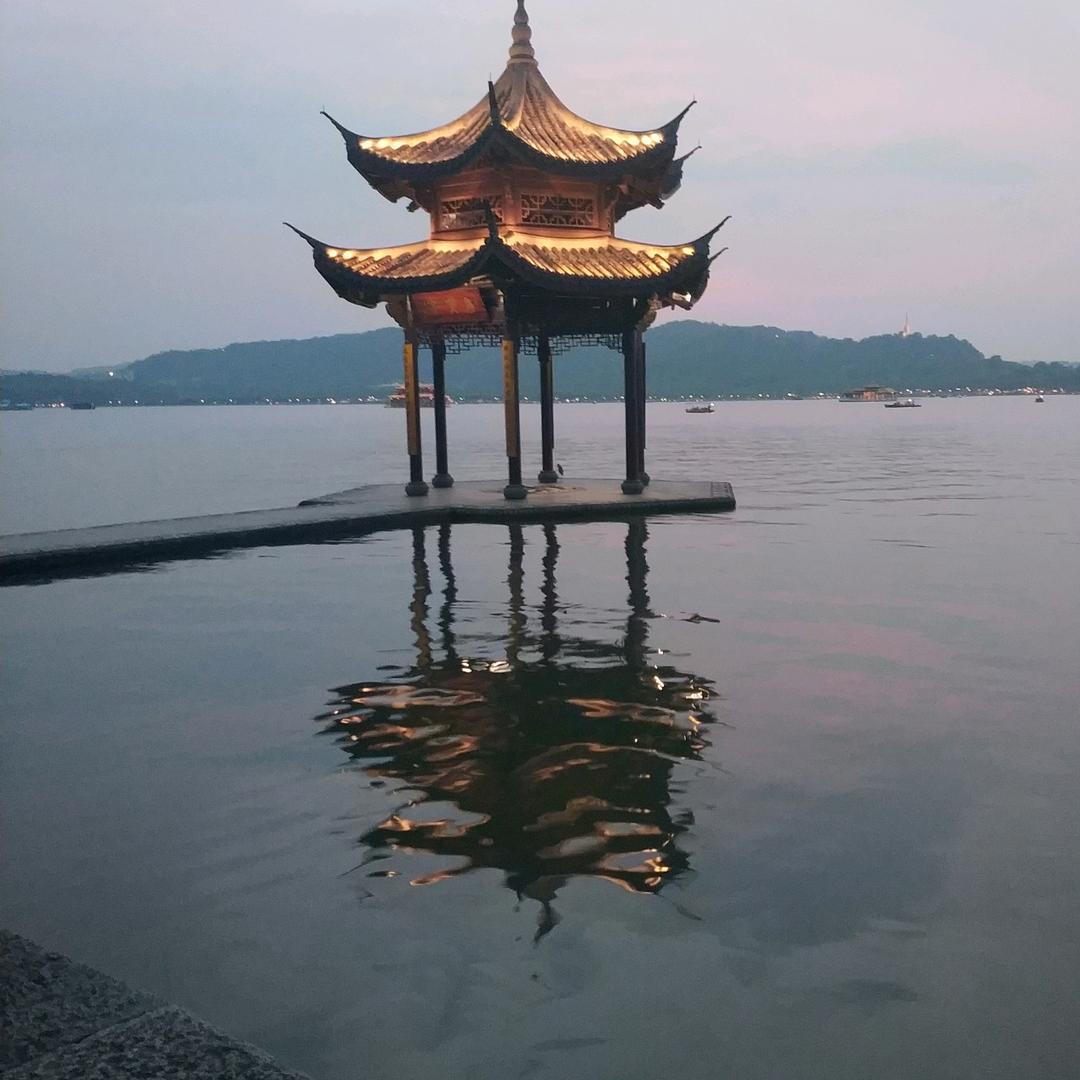 让青春继续~~~