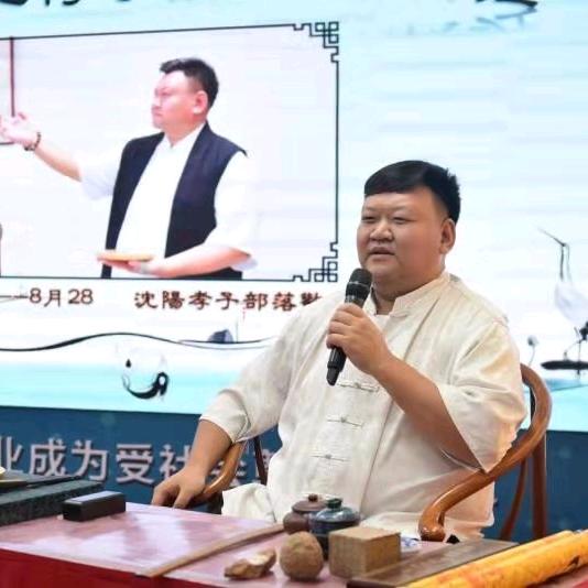 龙少秋先生