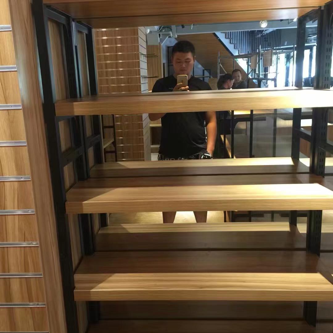 红润有光泽的厚脸皮