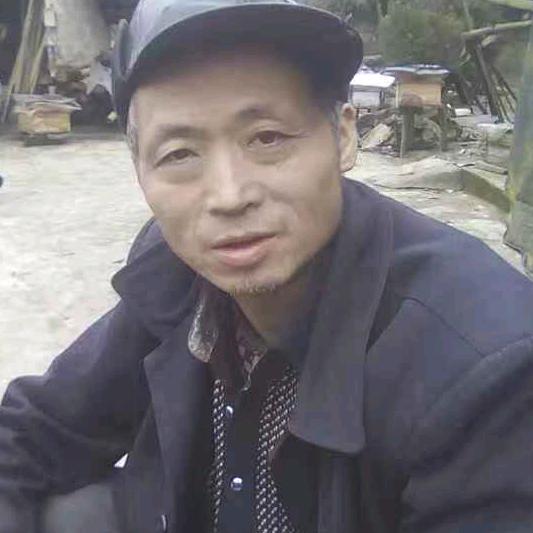 筠连县飞来山蜂业