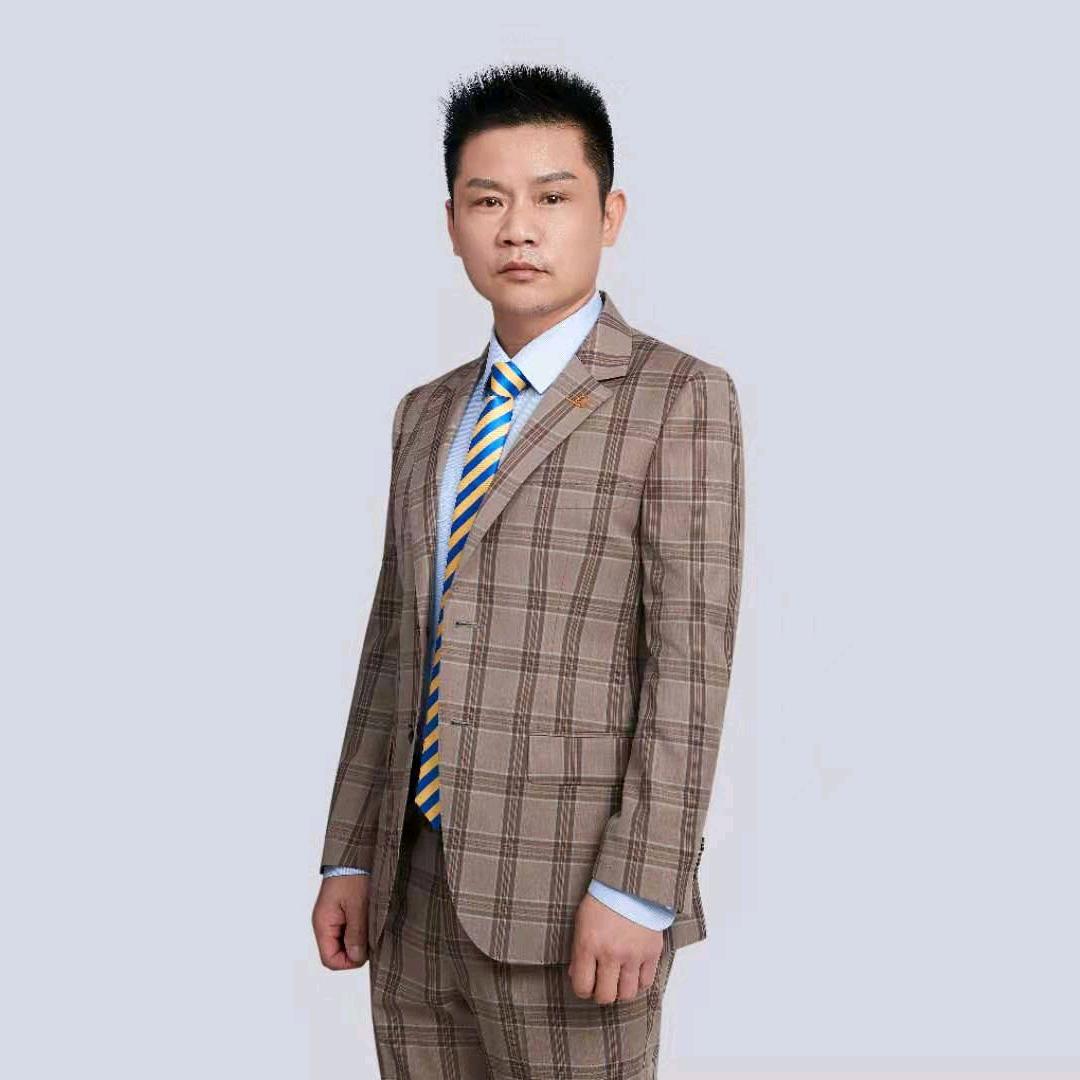 《金琢玛》洋装
