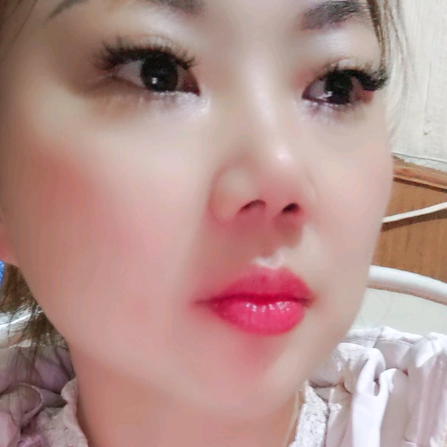 利川欧兰特晾衣机洗衣柜丁操英