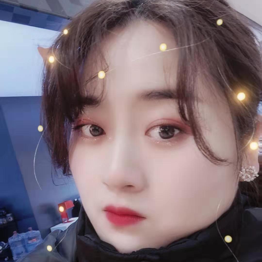 闪闪✨