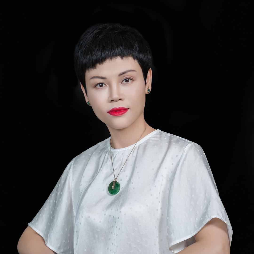 孟春华