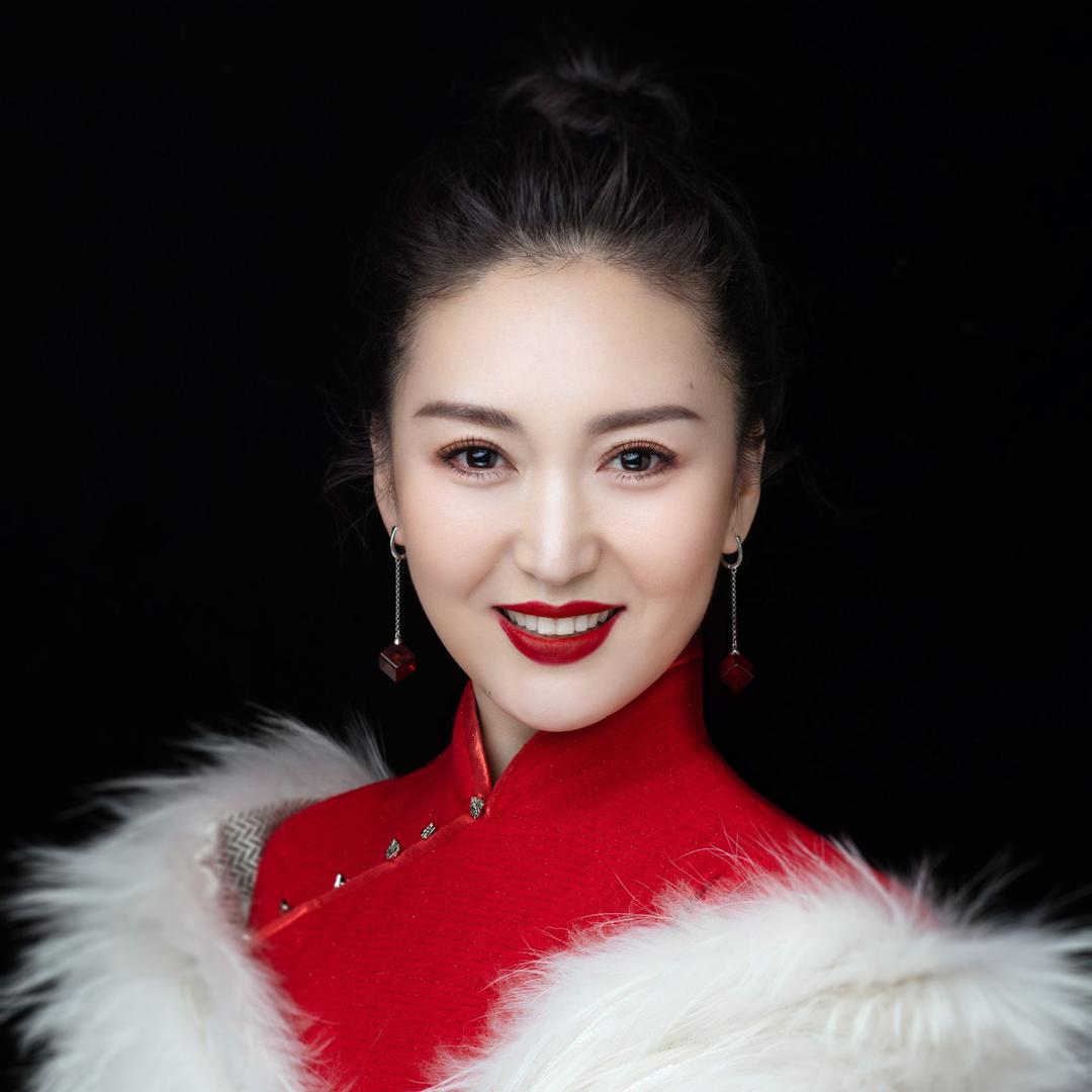 敖丽芳