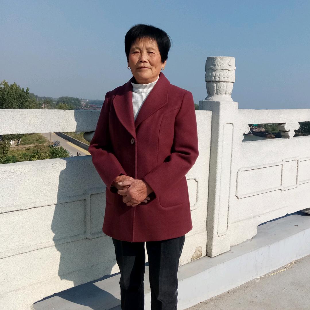 快乐奶奶（40后）🐁