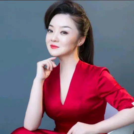 张静《小纸船》