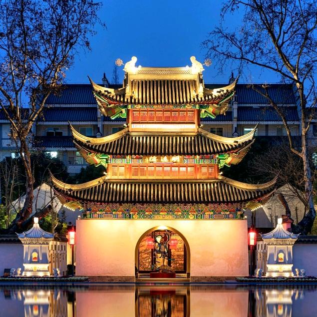 尘土封阳