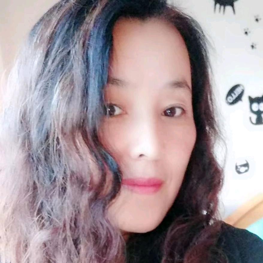 小菠萝的奶奶