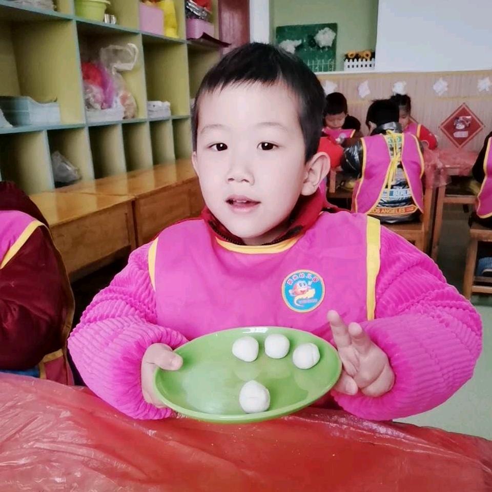 不爱动脑金