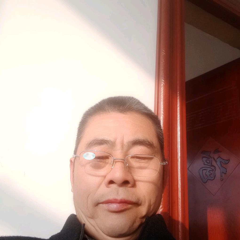 阳光明媚