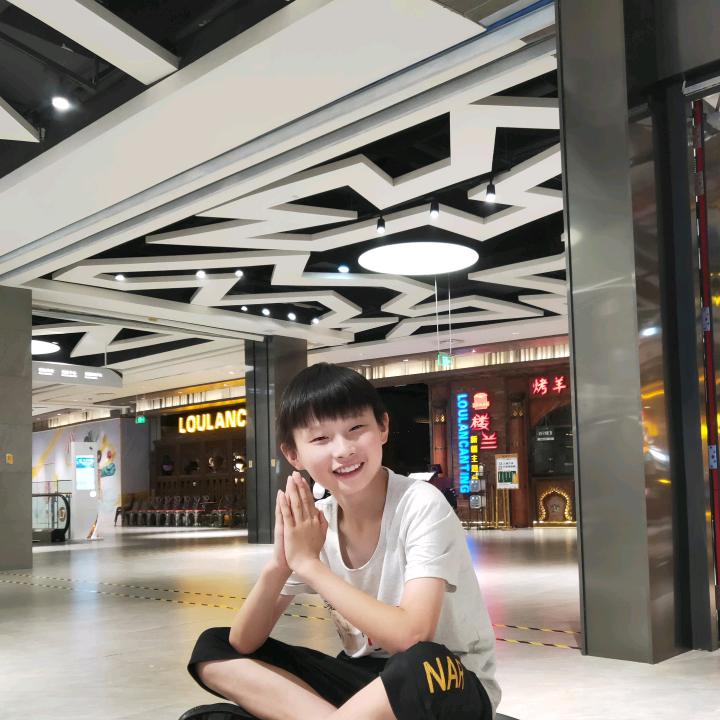 帅气逼人