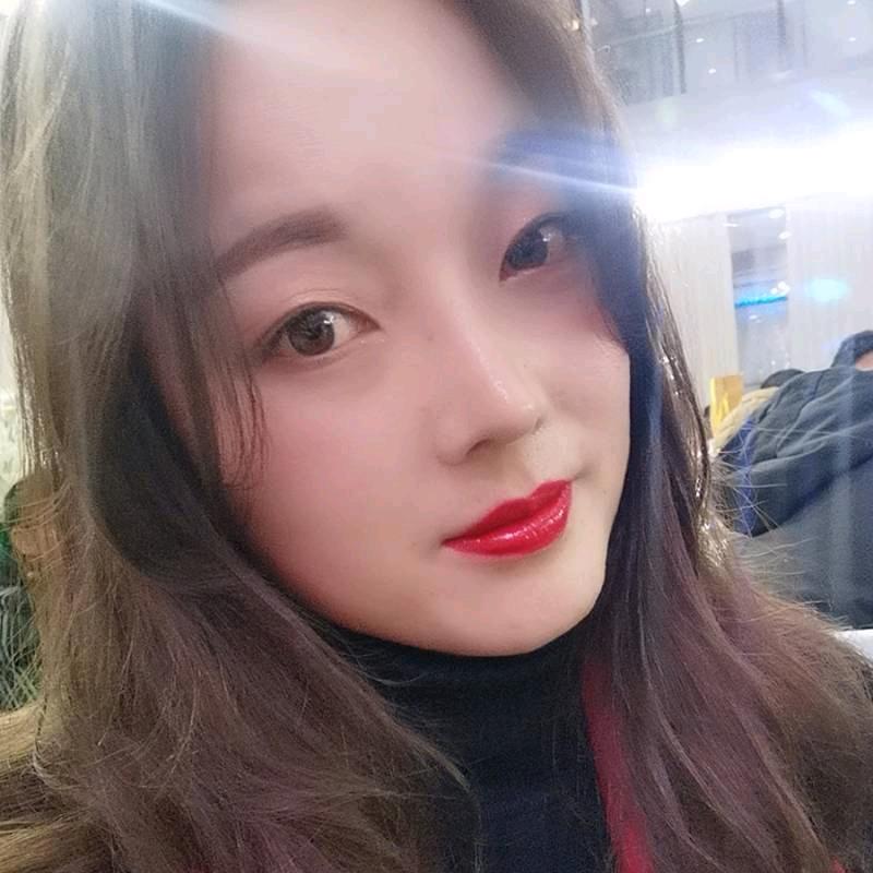 爱笑的丽平