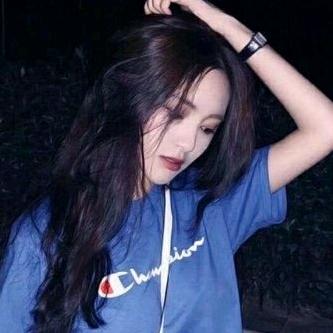 明媚