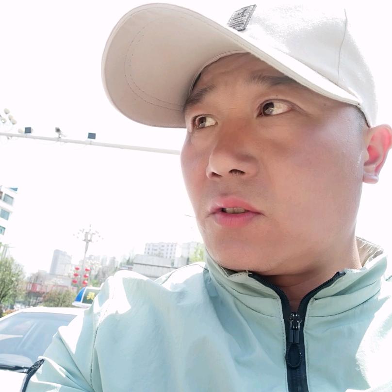 孤独的狼🌹👄顧