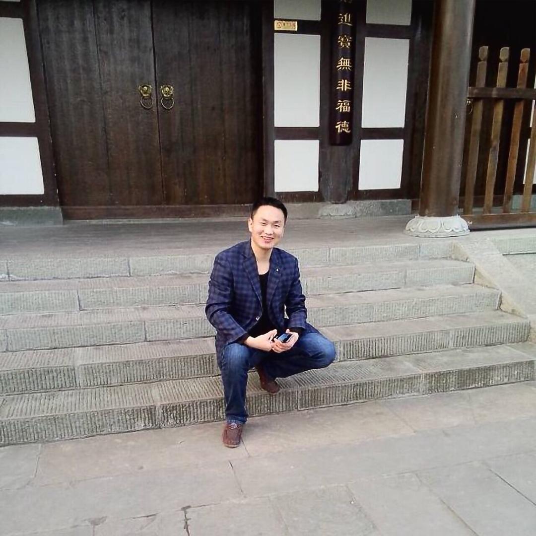 龙🐲城