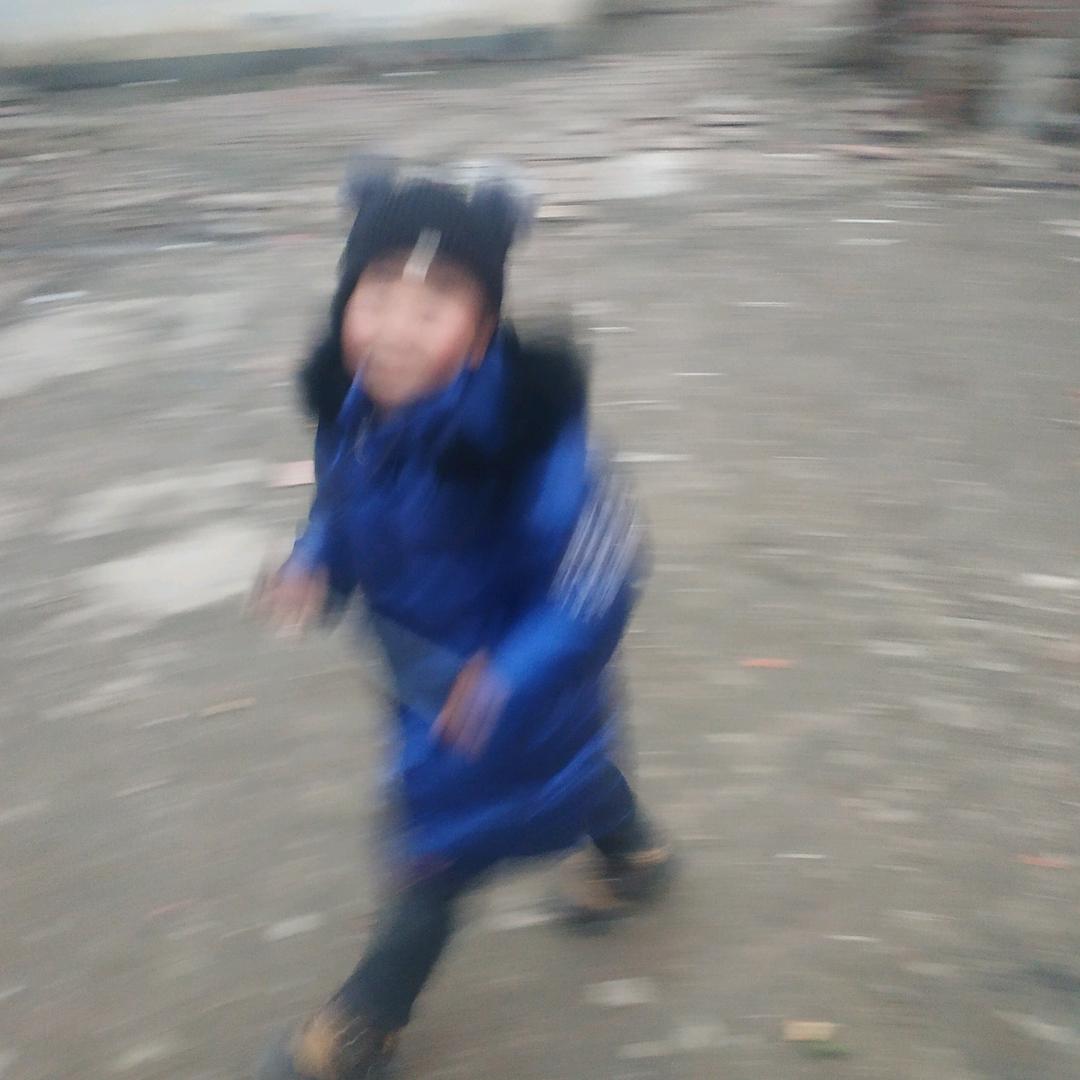 张友华